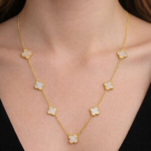 925 Ayar Gümüş Altın Kaplama Siyah Yonca Kolye